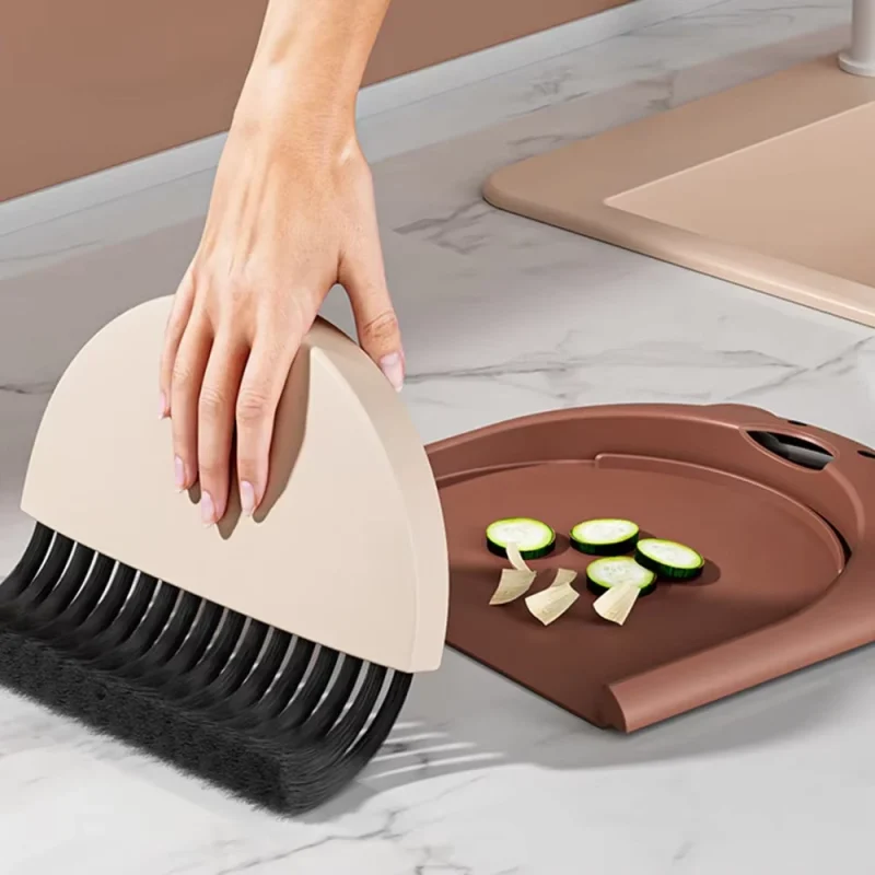 Bear Mini Broom and Dustpan Set